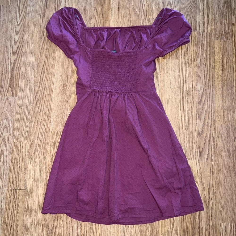 Dress - Picture 5 of 5